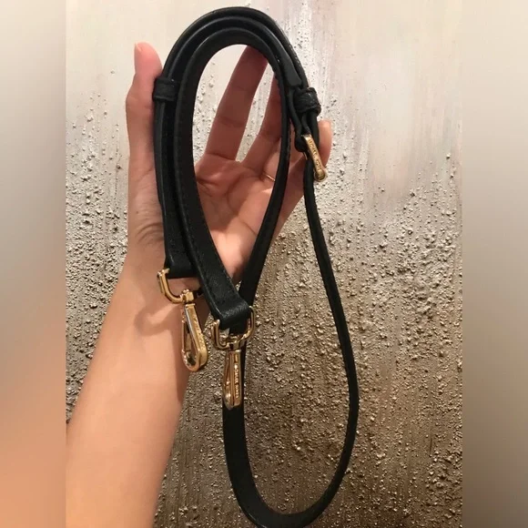 MICHAEL KORS Cindy Large Leather Dome Satchel Black Handbag/Crossbody W/Gold - Picture 7 of 17